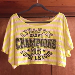 Of the shoulder, crop top